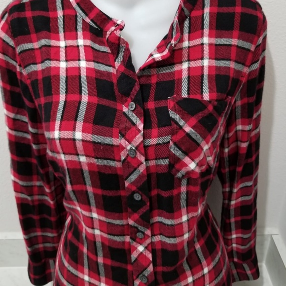 Talbots Women's Shirt, size S. - Picture 2 of 3